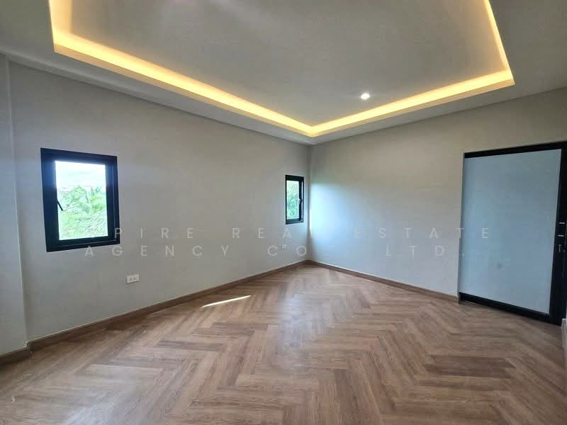 2-Storey Townhouse, Corner unit, newly renovated and ready to move in. 3 km from BTS Bang Chak, Bangkok, Bang Chak, Phra Khanong, Bangkok, 3 Bedrooms, 180 sqm, Townhouse For Sale, by Aspire Real Estate Agency Co., Ltd., 500381577 - DDproperty.com