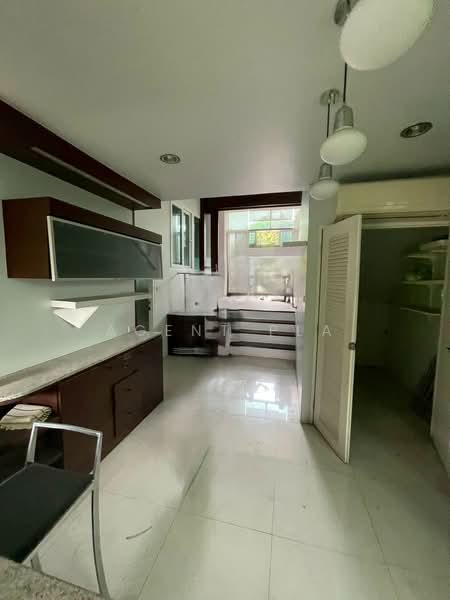 Home office for rent with parking in Town in Town area, Ladprao 94 (SPSAD4051), Bangkok, Phlapphla, Wang Thonglang, Bangkok, 1 Bedroom, 800 sqm, Townhouse For Rent, by Agent Pla, 500381632 - DDproperty.com