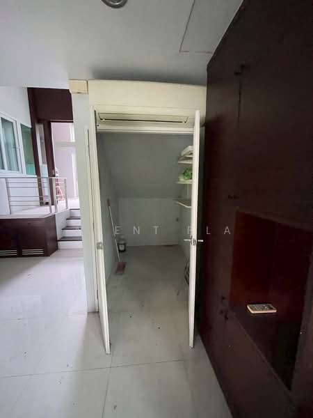 โฮมออฟฟิศให้เช่าพร้อมที่จอดรถ ย่าน Town in Town ลาดพร้าว 94 (SPSAD4051), กรุงเทพ, พลับพลา, วังทองหลาง, กรุงเทพ, 800 ตร.ม., ทาวน์เฮ้าส์ ให้เช่า, โดย Agent Pla, 500381632 - DDproperty.com