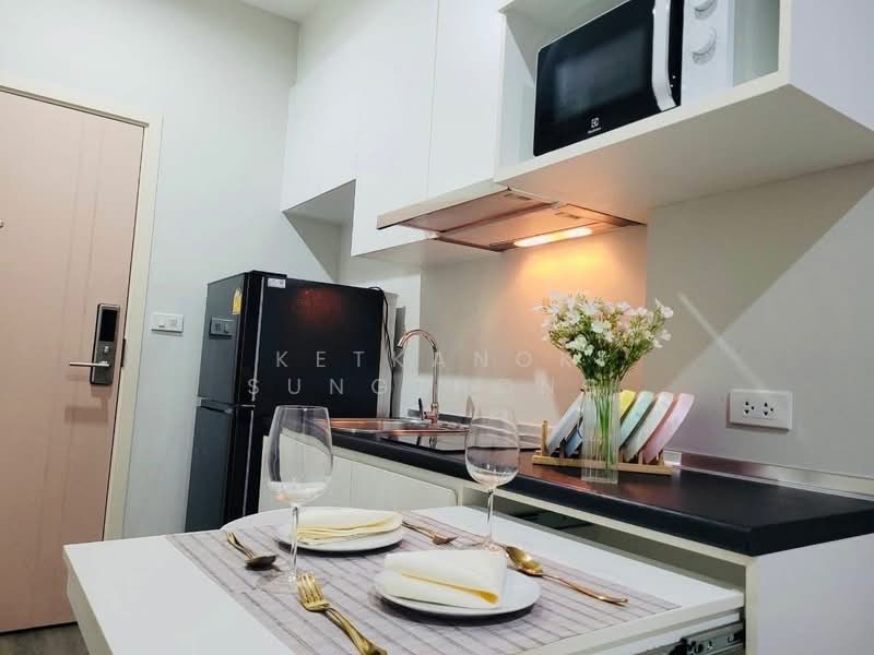Rich Park @ Triple Station, Bangkok, 591 Srinakarin Road, Suan Luang, Bangkok, 1 Bedroom, 30 sqm, Condo For Rent, by Ketkanok Sungthong, 500381640 - DDproperty.com