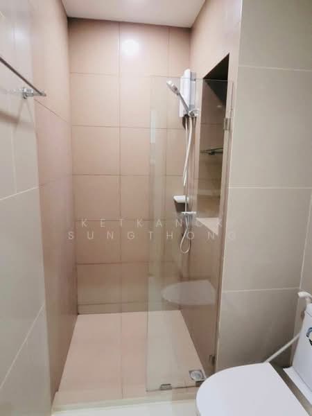 Rich Park @ Triple Station, Bangkok, 591 Srinakarin Road, Suan Luang, Bangkok, 1 Bedroom, 30 sqm, Condo For Rent, by Ketkanok Sungthong, 500381640 - DDproperty.com