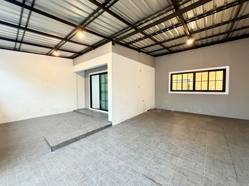 เอื้ออาทรบ้านสร้าง พระนครศรีอยุธยา, Phra Nakhon Si Ayutthaya, Ban Sang, Bang Pa-In, Phra Nakhon Si Ayutthaya, 3 Bedrooms, 100 sqm, Semi-Detached House (Twin House) For Sale, by The Best Property ใบหม่อน, 500381642 - DDproperty.com