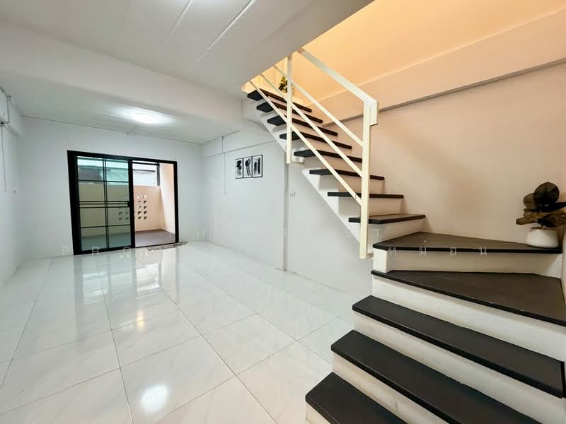 เอื้ออาทรบ้านสร้าง พระนครศรีอยุธยา, Phra Nakhon Si Ayutthaya, Ban Sang, Bang Pa-In, Phra Nakhon Si Ayutthaya, 3 Bedrooms, 100 sqm, Semi-Detached House (Twin House) For Sale, by The Best Property ใบหม่อน, 500381642 - DDproperty.com
