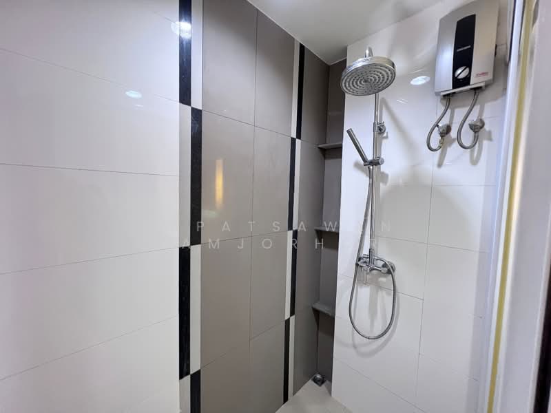 Rhythm Ratchada, Bangkok, 558 Ratchadaphisek Road, Samsen Nok, Huai Khwang, Bangkok, 1 Bedroom, 46 sqm, Condo For Rent, by Napatsawan Tamjorhor, 500381647 - DDproperty.com