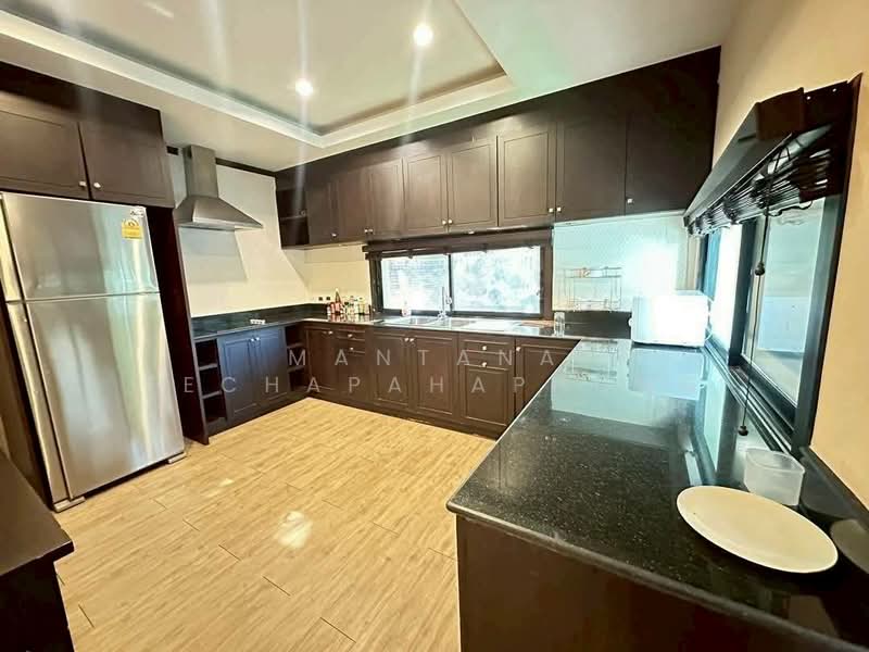 undefined, Chon Buri (Pattaya), Nong Pru, Bang Lamung (Pattaya), Chon Buri (Pattaya), 3 Bedrooms, 195 sqm, Single Detached House For Rent, by Mantana Techapahaphong, 500381650 - DDproperty.com