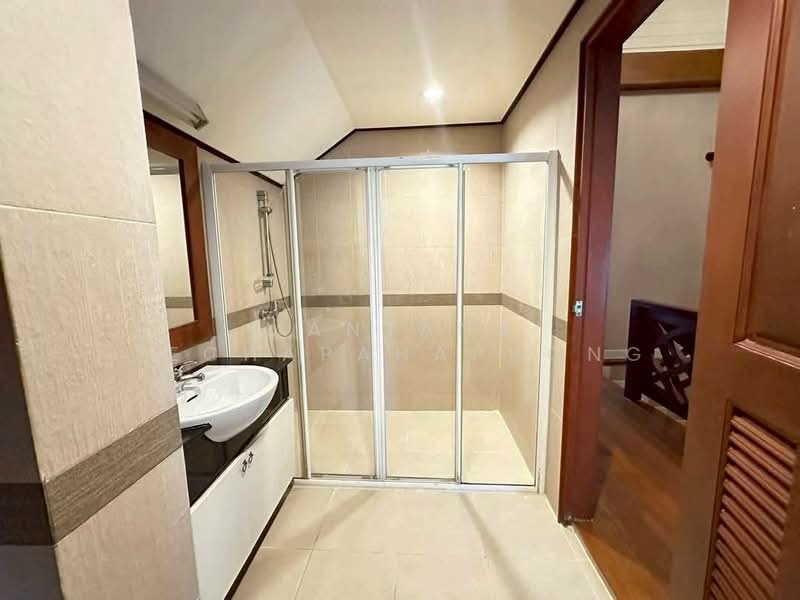 undefined, Chon Buri (Pattaya), Nong Pru, Bang Lamung (Pattaya), Chon Buri (Pattaya), 3 Bedrooms, 195 sqm, Single Detached House For Rent, by Mantana Techapahaphong, 500381650 - DDproperty.com