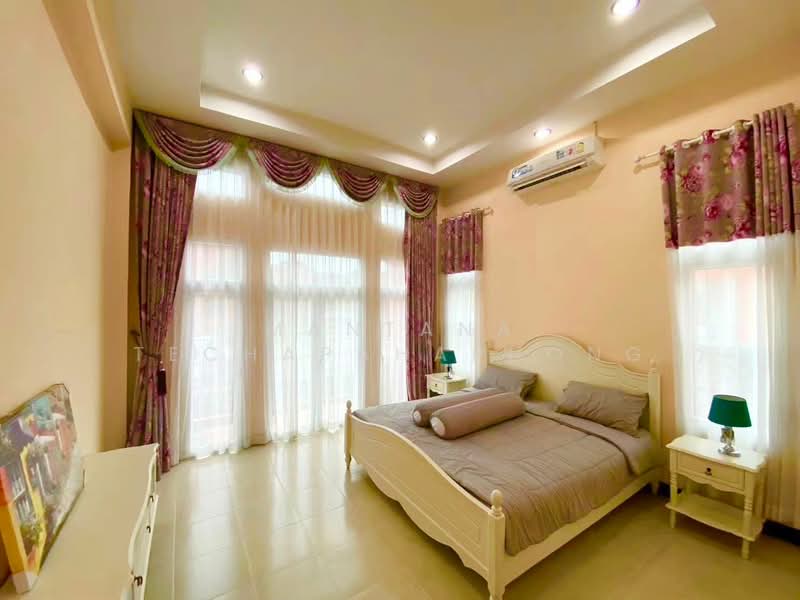 undefined, Chon Buri (Pattaya), Poong, Bang Lamung (Pattaya), Chon Buri (Pattaya), 3 Bedrooms, 190 sqm, Single Detached House For Rent, by Mantana Techapahaphong, 500381664 - DDproperty.com