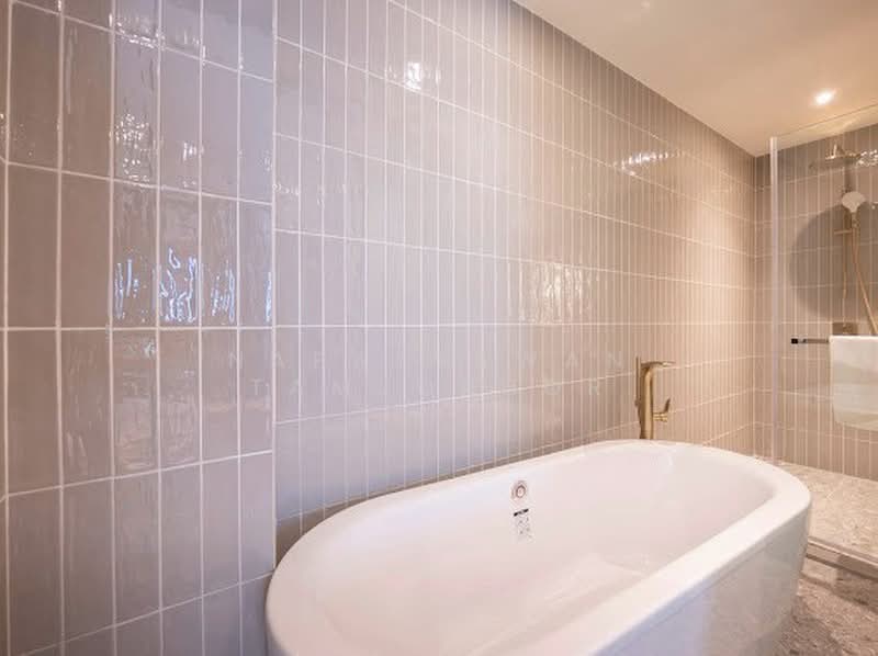 Via 34, Bangkok, 15 Soi Sukhumvit 34, Khong Tan, Khlong Toei, Bangkok, 2 Bedrooms, 94 sqm, Condo For Rent, by Napatsawan Tamjorhor, 500381681 - DDproperty.com