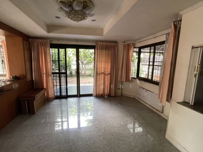บ้านเดี่ยว ซอยลาดพร้าว 64, Bangkok, Wang Thonglang, Bangkok, 4 Bedrooms, 420 sqm, Single Detached House For Sale, by NR AGENT, 500381691 - DDproperty.com
