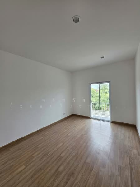 ขายทาวน์โฮมหรู บรรยากาศรีสอร์ท ราคาเพียง 2.69 ล้านบาท, นครราชสีมา, บ้านเกาะ, เมืองนครราชสีมา, นครราชสีมา, 170 ตร.ม., ทาวน์เฮ้าส์ ขาย, โดย พลิศภัสร์ โชคธนวีระกานต์, 500381726 - DDproperty.com