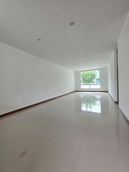 ขายทาวน์โฮมหรู บรรยากาศรีสอร์ท ราคาเพียง 2.69 ล้านบาท, นครราชสีมา, บ้านเกาะ, เมืองนครราชสีมา, นครราชสีมา, 170 ตร.ม., ทาวน์เฮ้าส์ ขาย, โดย พลิศภัสร์ โชคธนวีระกานต์, 500381726 - DDproperty.com