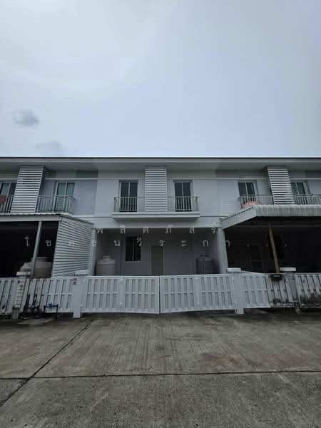 ขายทาวน์โฮมหรู บรรยากาศรีสอร์ท ราคาเพียง 2.69 ล้านบาท, Nakhon Ratchasima, Ban Ko, Muang Nakhon Ratchasima, Nakhon Ratchasima, 3 Bedrooms, 170 sqm, Townhouse For Sale, by พลิศภัสร์ โชคธนวีระกานต์, 500381726 - DDproperty.com