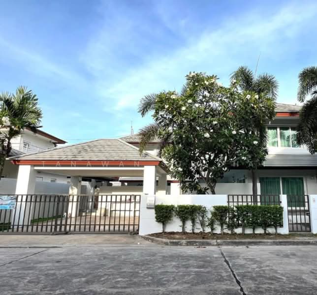Seabreeze Villa Pattaya : ซีบรีส วิลล่า พัทยา, ชลบุรี, Sukhumvit Road, บางละมุง, ชลบุรี, 250 ตร.ม., บ้านเดี่ยว ขาย, โดย Tanawan Surichai, 500381784 - DDproperty.com