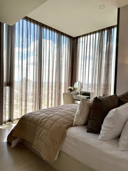 Mazarine Ratchayothin, Bangkok, Soi Phahonyothin 30, Phahonyothin Road, Chan Kasem, Chatuchak, Bangkok, 2 Bedrooms, 49 sqm, Condo For Rent, by Chomratkamol Soontorntarawong (Gor), 500381813 - DDproperty.com