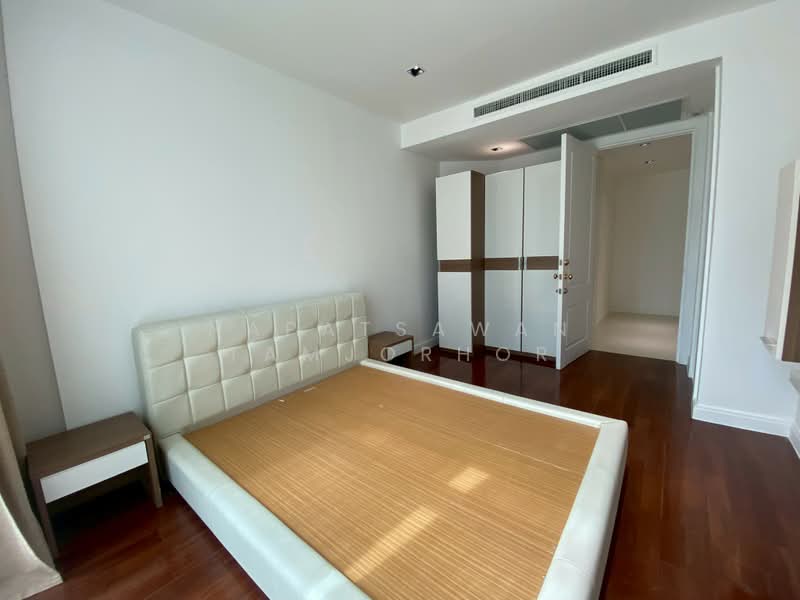 Athenee Residence, Bangkok, 65 Witthayu Road, Lumphini, Pathum Wan, Bangkok, 3 Bedrooms, 190 sqm, Condo For Rent, by Napatsawan Tamjorhor, 500381889 - DDproperty.com