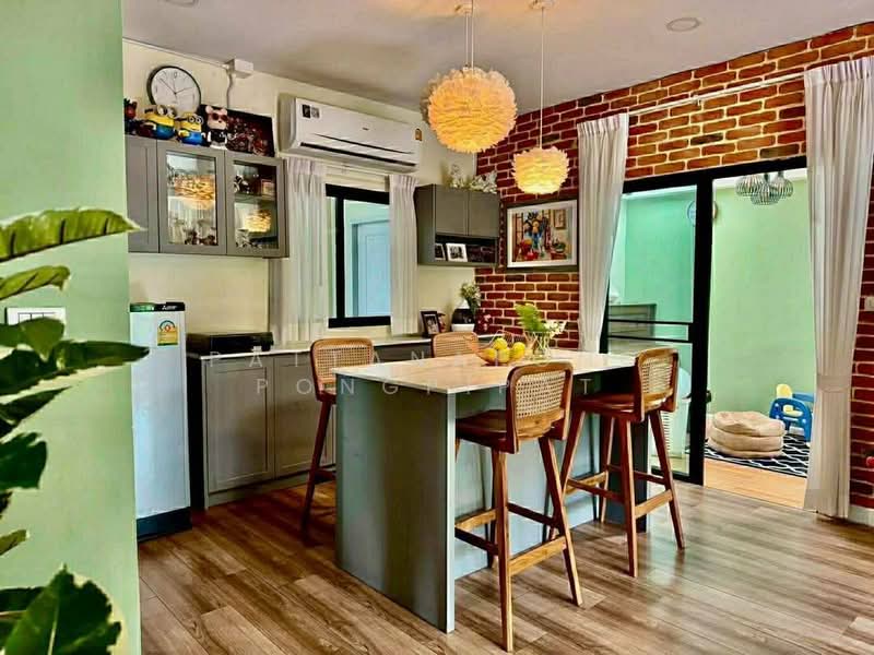 undefined, Chon Buri (Pattaya), Bang Phra, Si Racha, Chon Buri (Pattaya), 4 Bedrooms, 382 sqm, Single Detached House For Rent, by Pattanapong Pongpipat, 500381900 - DDproperty.com