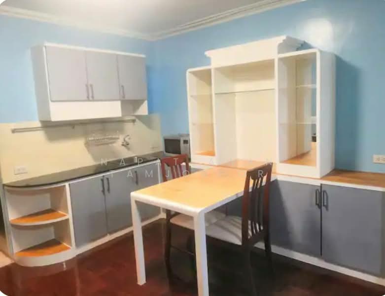 ITF Silom Palace, Bangkok, 160 Soi Naradhiwas Rajanagarindra 1, Suriyawong, Bang Rak, Bangkok, 1 Bedroom, 39 sqm, Condo For Sale, by Napatsawan Tamjorhor, 500381959 - DDproperty.com