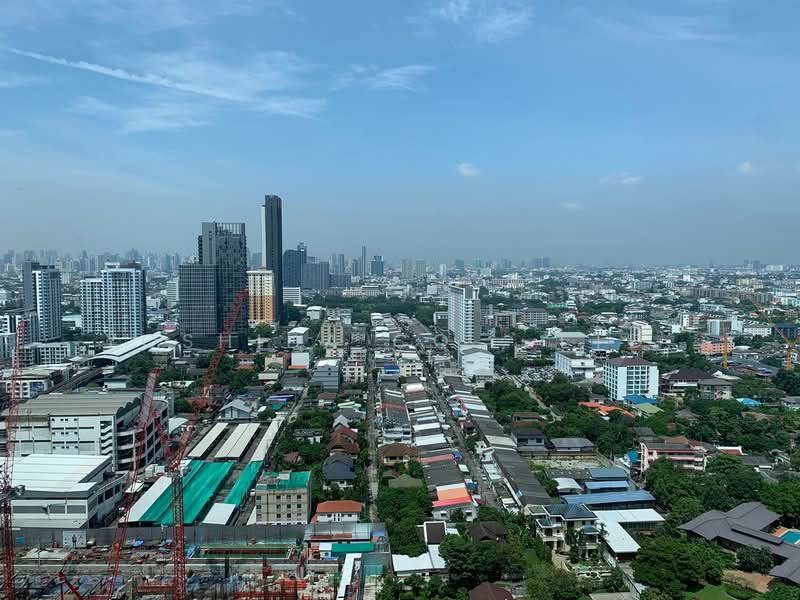 Whizdom Essence, Bangkok, 5 Piyabutr 1 Alley, Bang Chak, Phra Khanong, Bangkok, 1 Bedroom, 35 sqm, Condo For Rent, by Yoshida Co., Ltd., 500381978 - DDproperty.com