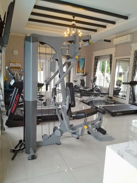 Golden Town Sukhumvit-Bearing Station, Samut Prakan, Soi Tesabansamrongtai 6, Sam Rong, Phra Pra Daeng, Samut Prakan, 4 Bedrooms, 117 sqm, Townhouse For Rent, by Ulaiwan Boonsiri, 500381989 - DDproperty.com