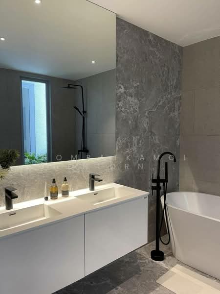 ARQ10 Krungthep Kreetha, Bangkok, Soi Krungthep Kreetha 8, Intersection 5, Hua Mak, Bang Kapi, Bangkok, 3 Bedrooms, 470 sqm, Single Detached House For Sale, by Chomratkamol Soontorntarawong (Gor), 500382023 - DDproperty.com