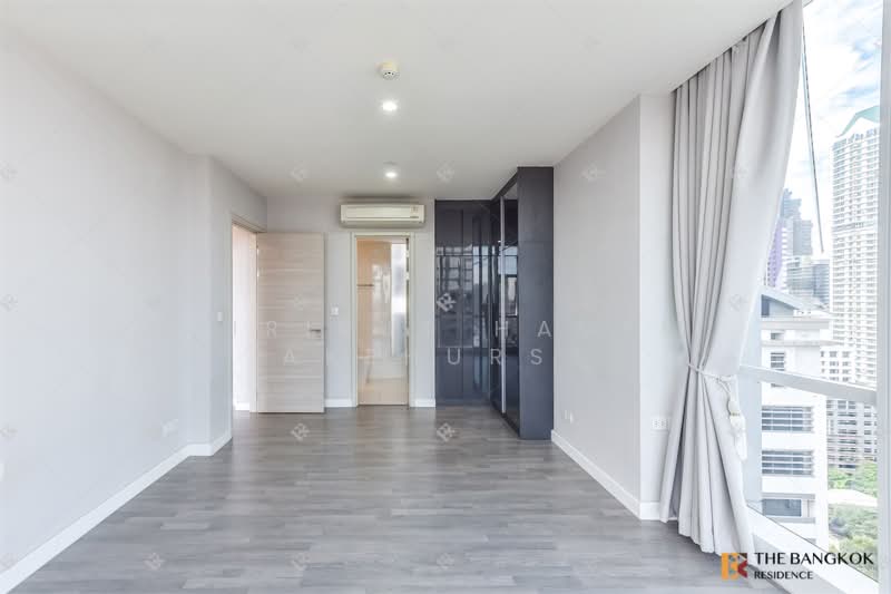 The Room Sathorn, Bangkok, 78 Pan Road, Silom, Bang Rak, Bangkok, 2 Bedrooms, 78 sqm, Condo For Sale, by Sirirut Havee Akehurst, 500382103 - DDproperty.com