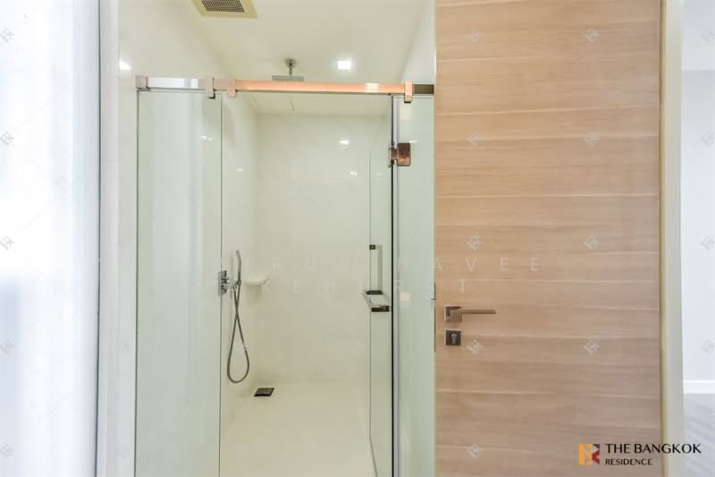 The Room Sathorn, Bangkok, 78 Pan Road, Silom, Bang Rak, Bangkok, 2 Bedrooms, 78 sqm, Condo For Sale, by Sirirut Havee Akehurst, 500382103 - DDproperty.com