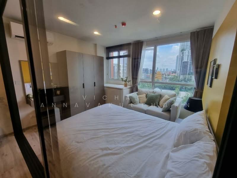 XT Huaikhwang, Bangkok, 244 Ratchadaphisek Road, Huai Khwang, Bangkok, 1 Bedroom, 29 sqm, Condo For Rent, by Vichai Annavakulthorn, 500382152 - DDproperty.com