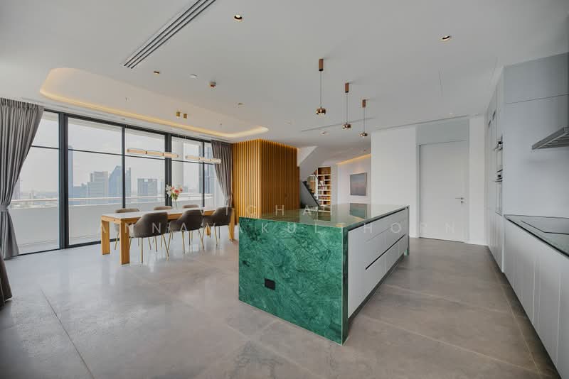 The Waterford Park, Bangkok, Soi Sukhumvit 53, Khlong Tan Nua, Watthana, Bangkok, 3 Bedrooms, 473 sqm, Condo For Rent, by Vichai Annavakulthorn, 500382185 - DDproperty.com