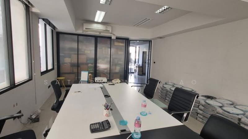 บ้าน 1-ห้องนอน, กรุงเทพ, สามเสนนอก, ห้วยขวาง, กรุงเทพ, 1,200 ตร.ม., บ้านเดี่ยว ขาย, โดย Sataporn Jalao, 500382190 - DDproperty.com
