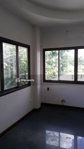 ขาย - บ้านเดี่ยว 2 ชั้น พร้อมที่ดิน บ้านหนองแวงไร่ ในตัวอำเภอบ้านไผ่, ขอนแก่น