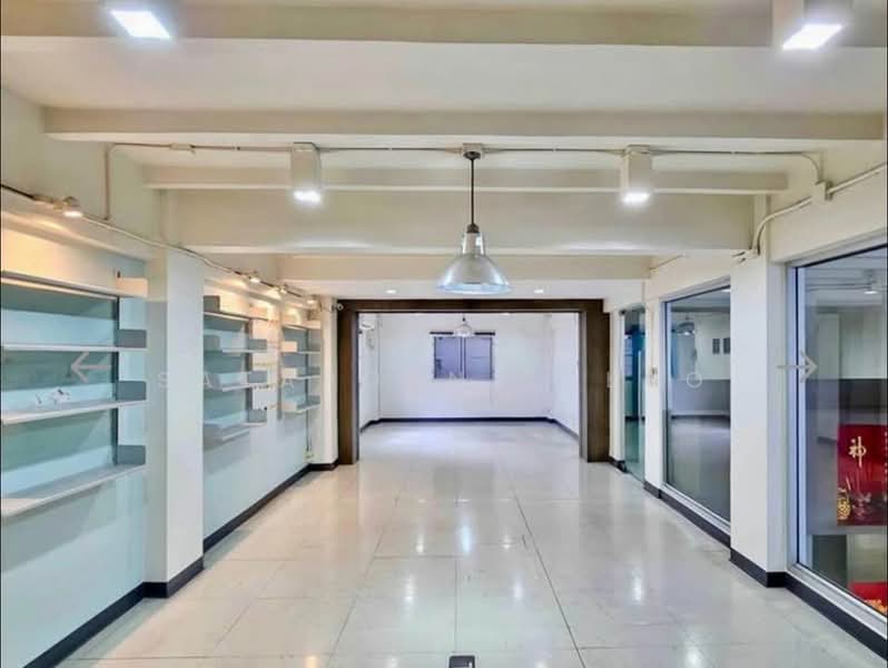 ทาวน์เฮ้าส์ 4-ห้องนอน, กรุงเทพ, บางโคล่, บางคอแหลม, กรุงเทพ, 674 ตร.ม., ทาวน์เฮ้าส์ ขาย, โดย Sataporn Jalao, 500382205 - DDproperty.com