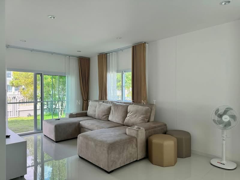 Grand Sivarom Sukhumvit-Bangpu : แกรนด์ สิวารมณ์ สุขุมวิท-บางปู, สมุทรปราการ, 989 ซอย เทศบาลบางปู 109, บางปูใหม่, เมืองสมุทรปราการ, สมุทรปราการ, 214 ตร.ม., บ้านเดี่ยว ให้เช่า, โดย NR AGENT, 500382244 - DDproperty.com