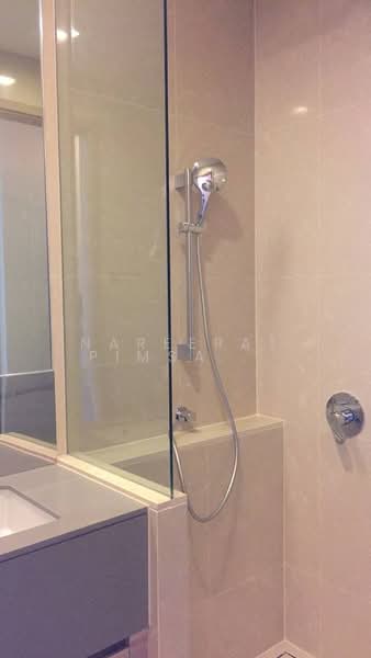 The Esse Asoke, Bangkok, 333 Soi Sukhumvit 21, Sukhumvit Road, Khlongtoei Nua, Watthana, Bangkok, 1 Bedroom, 37 sqm, Condo For Rent, by Nareerat Pimsawang, 500382305 - DDproperty.com