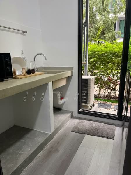 iCondo Sukhumvit 103, Bangkok, Soi Udom Suk 58, Sukhumvit Road, Bang Na, Bangkok, 1 Bedroom, 31 sqm, Condo For Rent, by Praewpakar Soontawong, 500382326 - DDproperty.com
