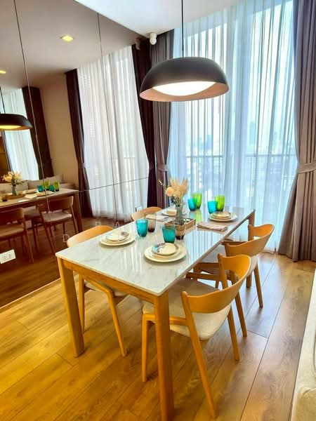 Noble BE33, Bangkok, 19 Soi Sukhumvit 33, Khlong Tan Nua, Watthana, Bangkok, 2 Bedrooms, 70 sqm, Condo For Rent, by Pasupit Ditbanjong, 500382334 - DDproperty.com