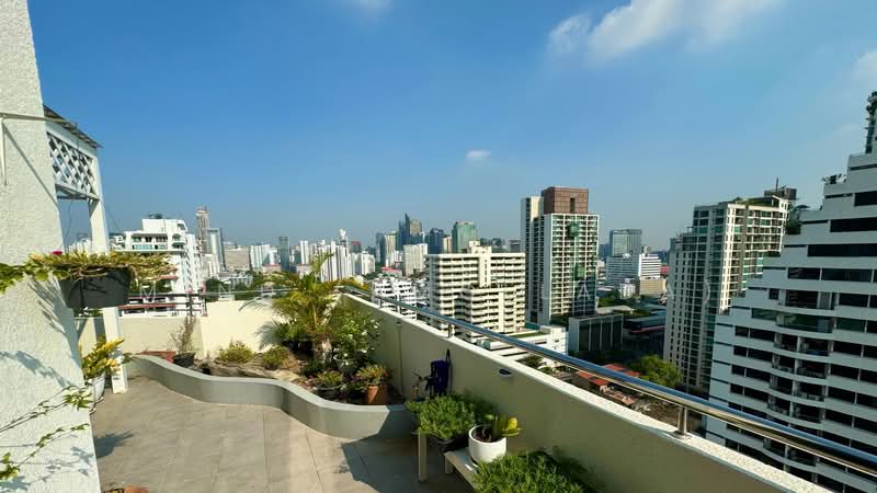 Supalai Place Sukhumvit 39, Bangkok, 175-179 Soi Sukhumvit 39 Sukhumvit Road, Khlong Tan Nua, Watthana, Bangkok, 3 Bedrooms, 491 sqm, Condo For Rent, by Mind (Amollada), 500382370 - DDproperty.com