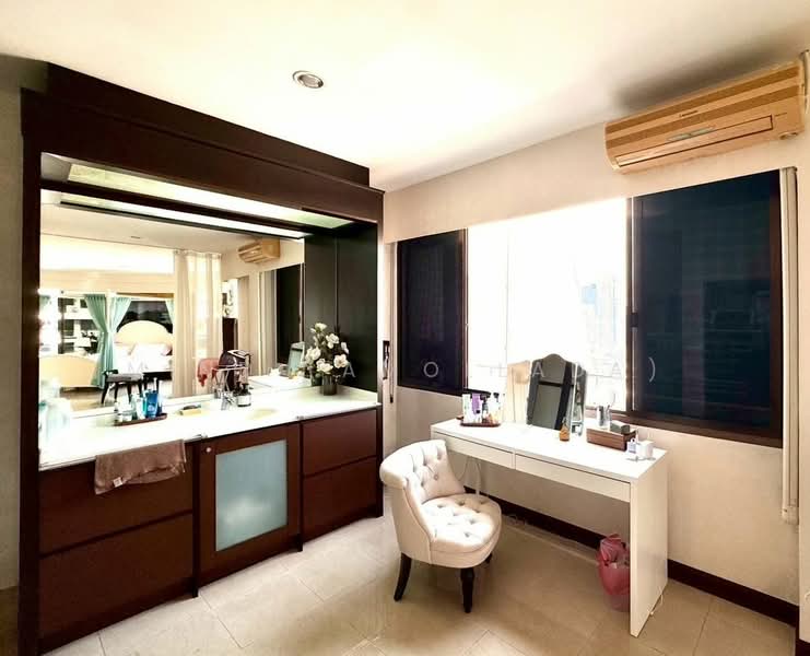 Supalai Place Sukhumvit 39, Bangkok, 175-179 Soi Sukhumvit 39 Sukhumvit Road, Khlong Tan Nua, Watthana, Bangkok, 3 Bedrooms, 491 sqm, Condo For Rent, by Mind (Amollada), 500382370 - DDproperty.com