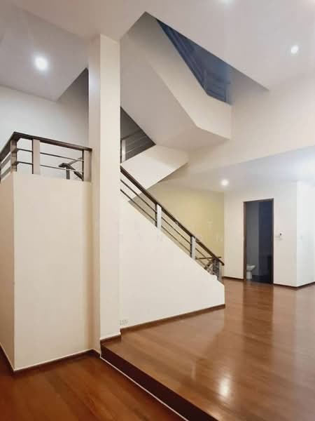 undefined, Bangkok, Phra Kanong Nua, Watthana, Bangkok, 4 Bedrooms, 450 sqm, Townhouse For Rent, by Pasupit Ditbanjong, 500382465 - DDproperty.com