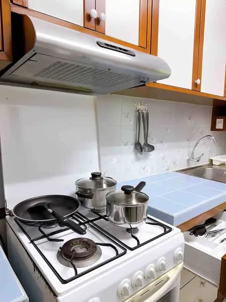 Homhual Mansion, Bangkok, 104 Soi Sukhumvit 49, Khlong Tan Nua, Watthana, Bangkok, 3 Bedrooms, 200 sqm, Apartment For Rent, by Thanakit Pongpit, 500382476 - DDproperty.com