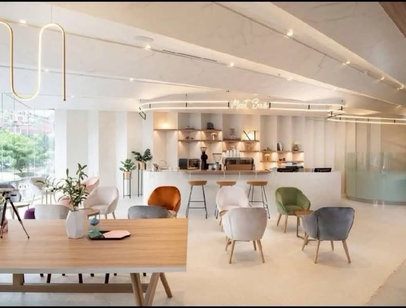 XT Huaikhwang, Bangkok, 244 Ratchadaphisek Road, Huai Khwang, Bangkok, 1 Bedroom, 31 sqm, Condo For Rent, by Jutarat Jitmun, 500382507 - DDproperty.com