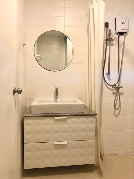 The IRIS Rama 9-Srinakarin, Bangkok, Srinakarin Road, Suan Luang, Bangkok, 1 Bedroom, 27 sqm, Condo For Sale, by Agentbkk, 500382541 - DDproperty.com