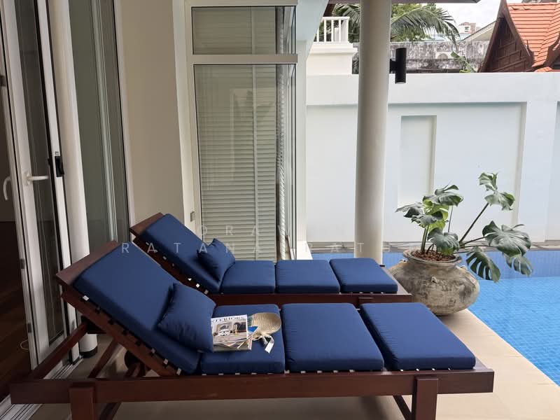 Villa in soi sukhumvit 31, Bangkok, Soi Sawatdi, Khlong Tan Nua, Watthana, Bangkok, 4 Bedrooms, 450 sqm, Semi-Detached House (Twin House) For Rent, by Orawan Ratanapratum, 500382555 - DDproperty.com