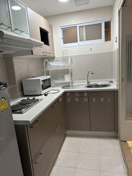 Lumpini Suite Sukhumvit 41, Bangkok, Soi Sukhumvit 41, Khlong Tan Nua, Watthana, Bangkok, Studio, 30 sqm, Condo For Rent, by Sompob Buaparungsri, 500382577 - DDproperty.com