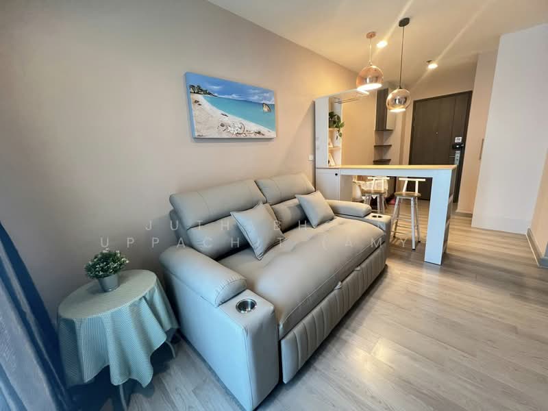 Centric Ratchada-Huai Khwang, Bangkok, Ratchadapisek Road, Huai Khwang, Bangkok, 2 Bedrooms, 51 sqm, Condo For Rent, by Juthabhorn Uppachit (Amy), 500382628 - DDproperty.com
