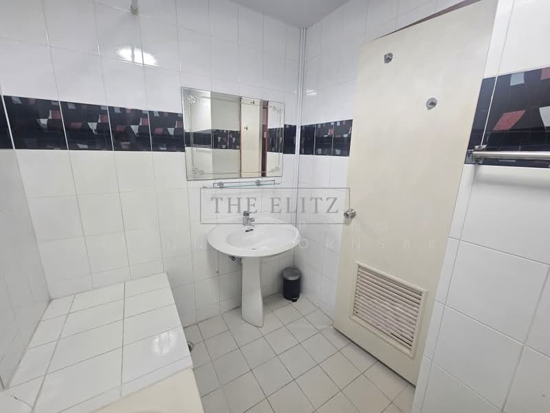 The Waterford Park, Bangkok, Soi Sukhumvit 53, Khlong Tan Nua, Watthana, Bangkok, 2 Bedrooms, 132 sqm, Condo For Sale, by Thassapong Hirunbavornsak, 500382634 - DDproperty.com