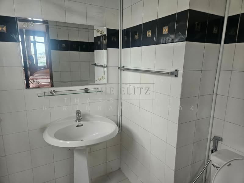 The Waterford Park, Bangkok, Soi Sukhumvit 53, Khlong Tan Nua, Watthana, Bangkok, 2 Bedrooms, 132 sqm, Condo For Sale, by Thassapong Hirunbavornsak, 500382634 - DDproperty.com