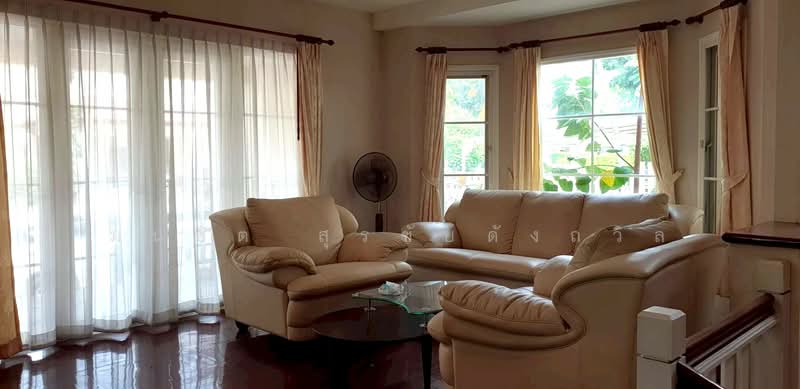 Nantawan Sukhumvit 77, Bangkok, Sukhumvit 77 (On Nut 44), Bang Chak, Phra Khanong, Bangkok, 3 Bedrooms, 300 sqm, Single Detached House For Rent, by Monchit Surachaidunthavin, 500382638 - DDproperty.com
