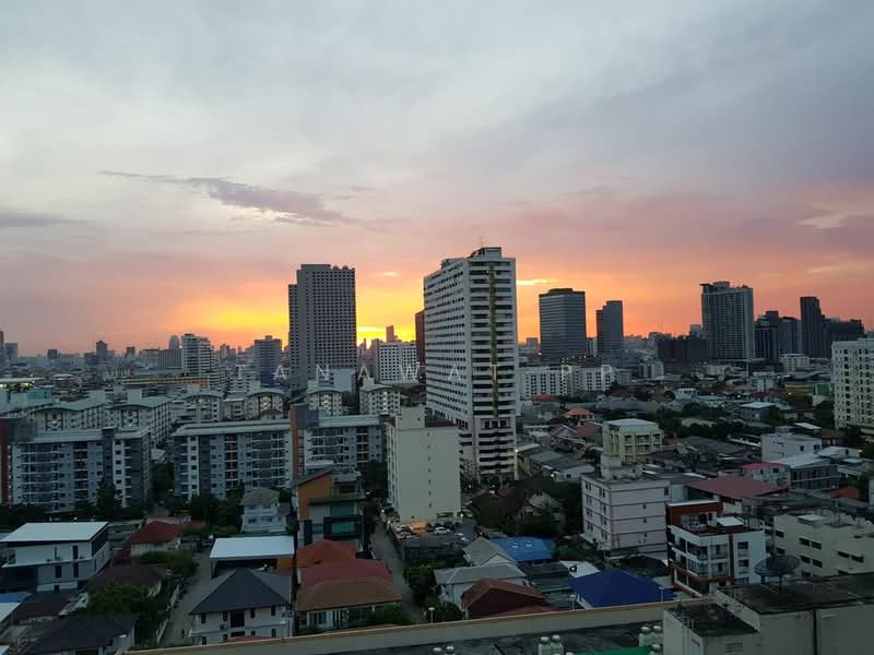 Chapter One ECO Ratchada-Huaikwang, Bangkok, Pracha Uthit Road, Huai Khwang, Bangkok, 1 Bedroom, 30 sqm, Condo For Rent, by Tanawat PP, 500382640 - DDproperty.com