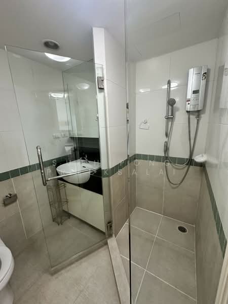 Centric Scene Sukhumvit 64, Bangkok, Soi Sukhumvit 64, Bang Na, Bangkok, 2 Bedrooms, 72 sqm, Condo For Rent, by Suthipong Prucksalai, 500382643 - DDproperty.com