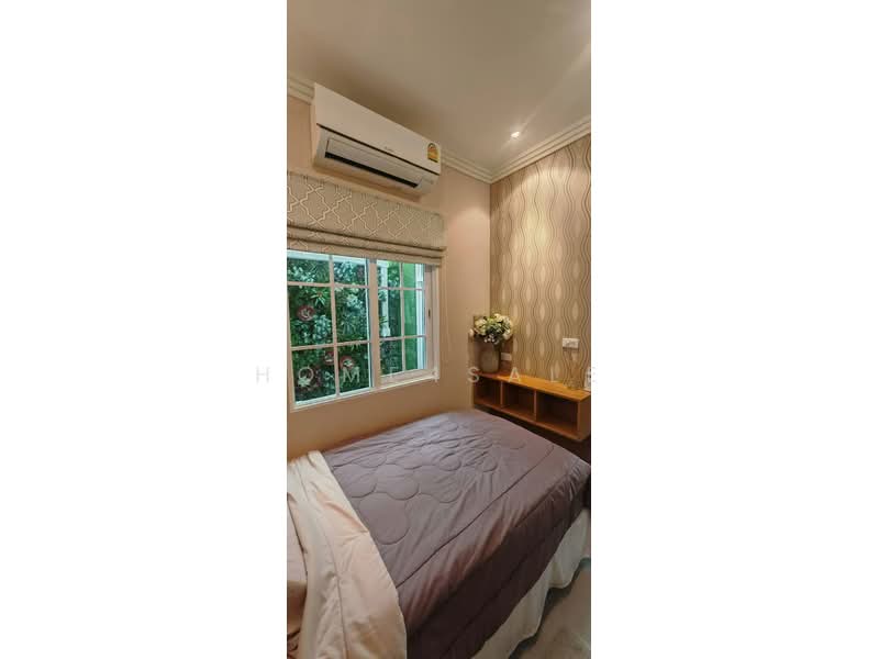 Golden Town Ladprao-Kaset Nawamin, Bangkok, Chorake Bua, Lat Phrao, Bangkok, 3 Bedrooms, 100 sqm, Townhouse For Sale, by home4sale, 500382655 - DDproperty.com